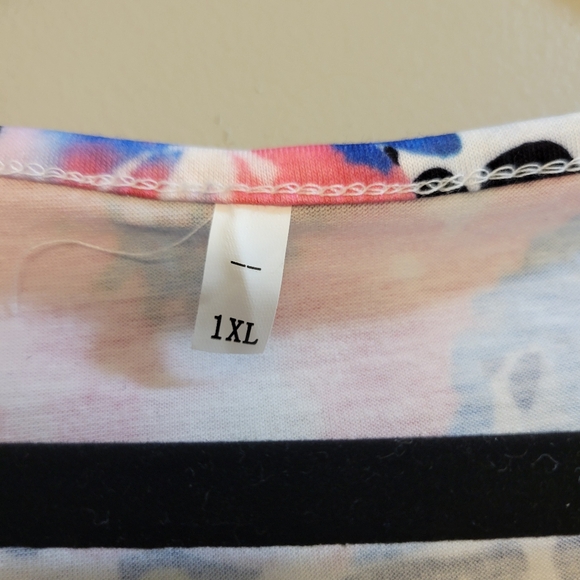 Floral and Leopard Print Ladies Sz XXL Tunic - Picture 4 of 6